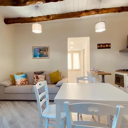Annarè, Casa Al Mare, Casa Al Mare