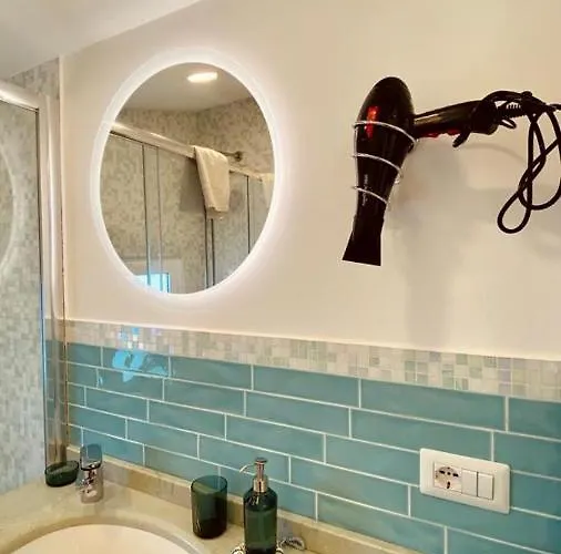 Annare, Casa Al Mare, Casa Al Mare *